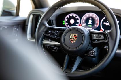 Test: Porsche Cayenne Coupe E-Hybrid 470Ps